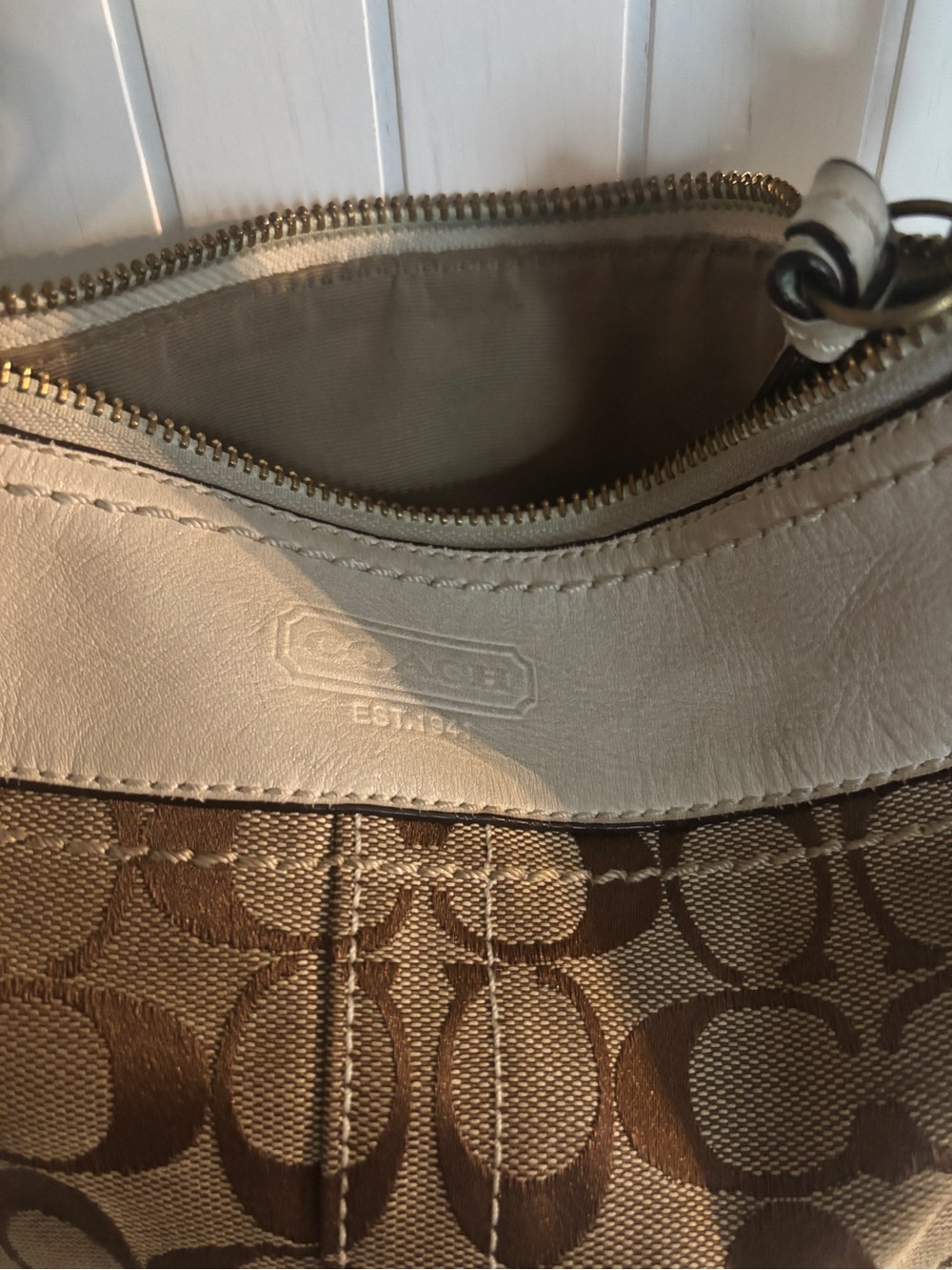 Y2K 2006 Vintage Coach Legacy Bucket Bag - Picture 7 of 11